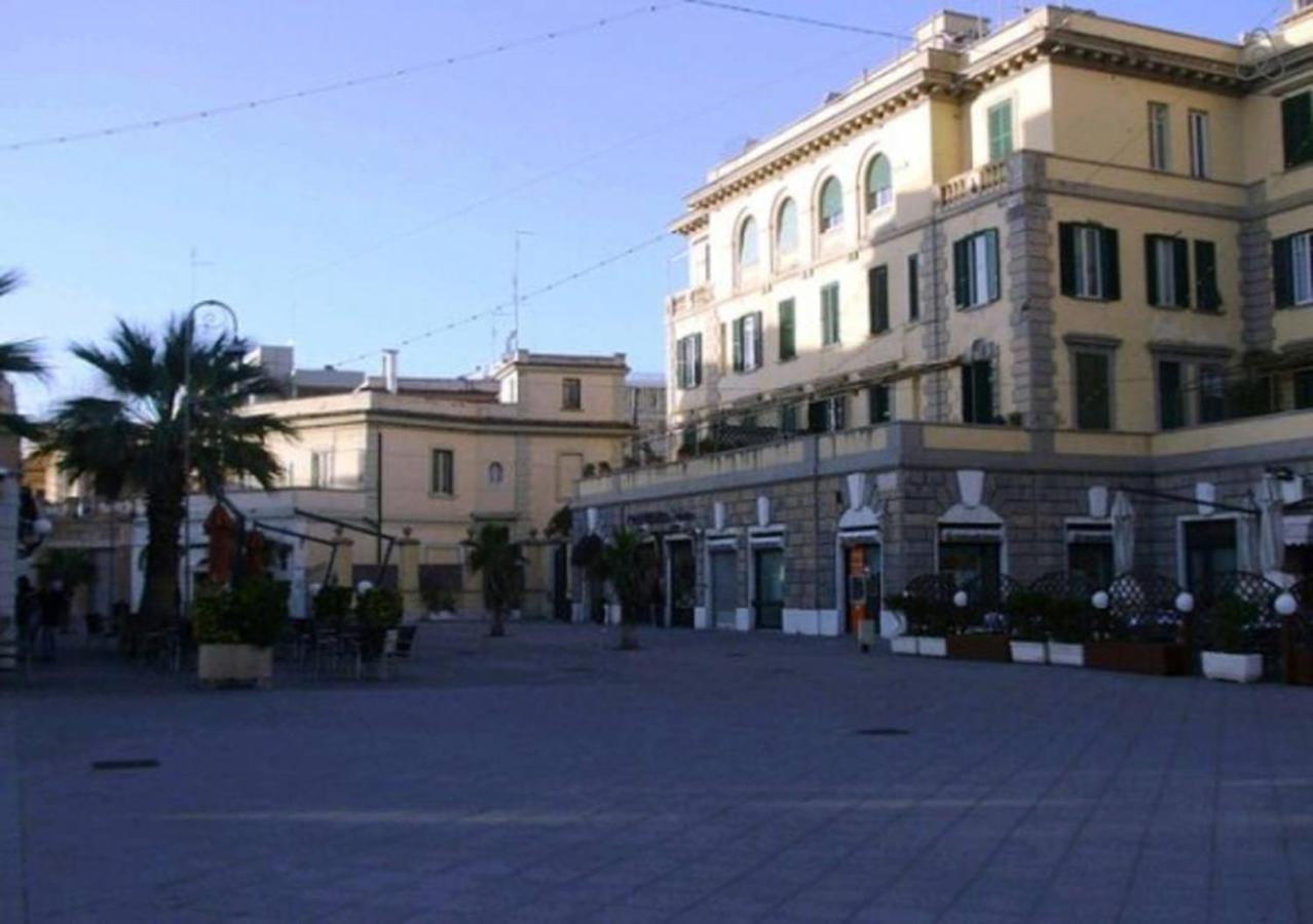 Appartamento Da Sofia, Sea, Nature & Rome Lido di Ostia Esterno foto